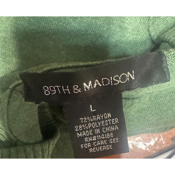 89th & Madison Women’s Sweater Kelly Green sz L soft knit pullover ruched sides - Picture 6 of 7